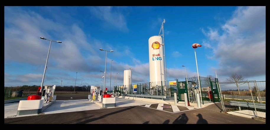 Station services shell plaines de beauce chantier sadrin rapin